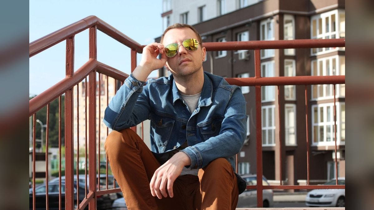 How to Wear Teal with a Denim Jacket in 2027 — figure 6