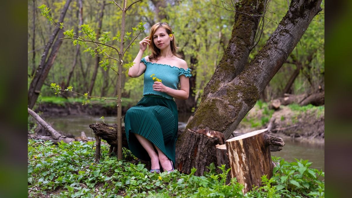 How to Wear Teal with a Pleated Skirt in 2027 — figure 1