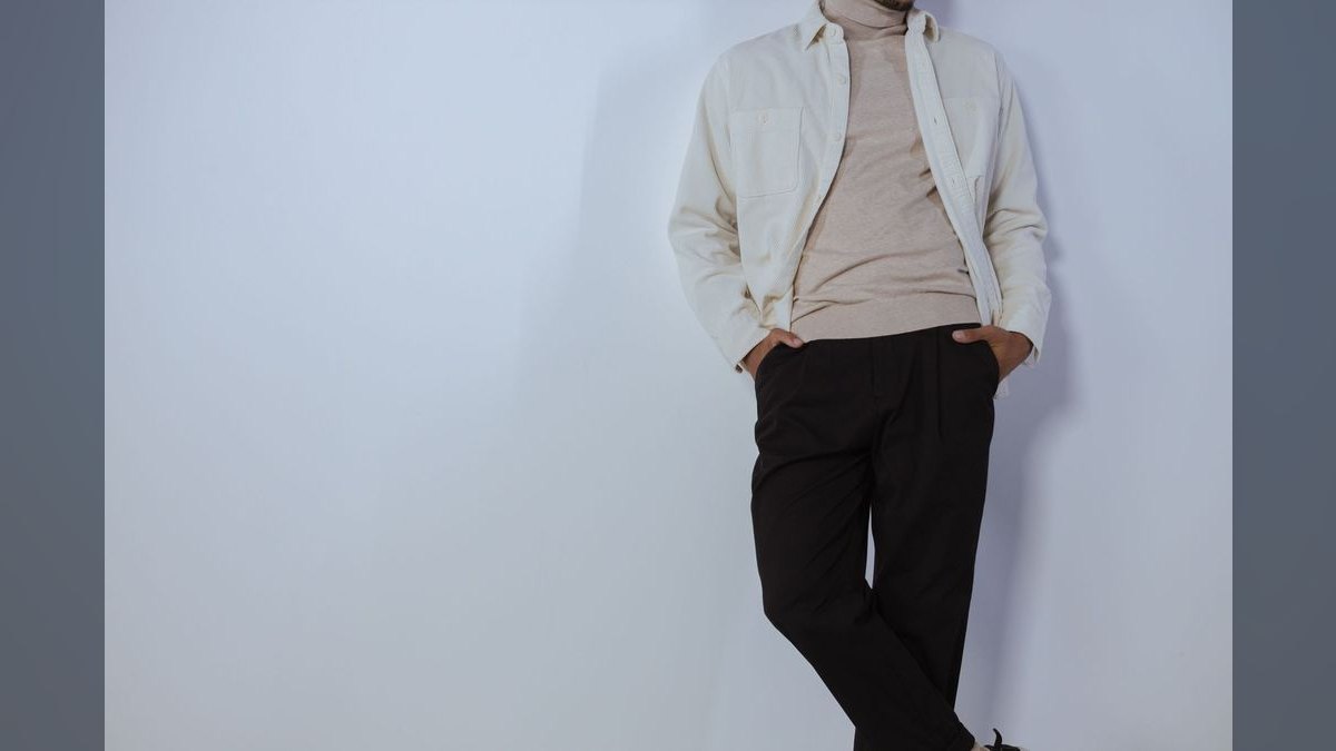How to Wear Cream with a Turtleneck in 2027