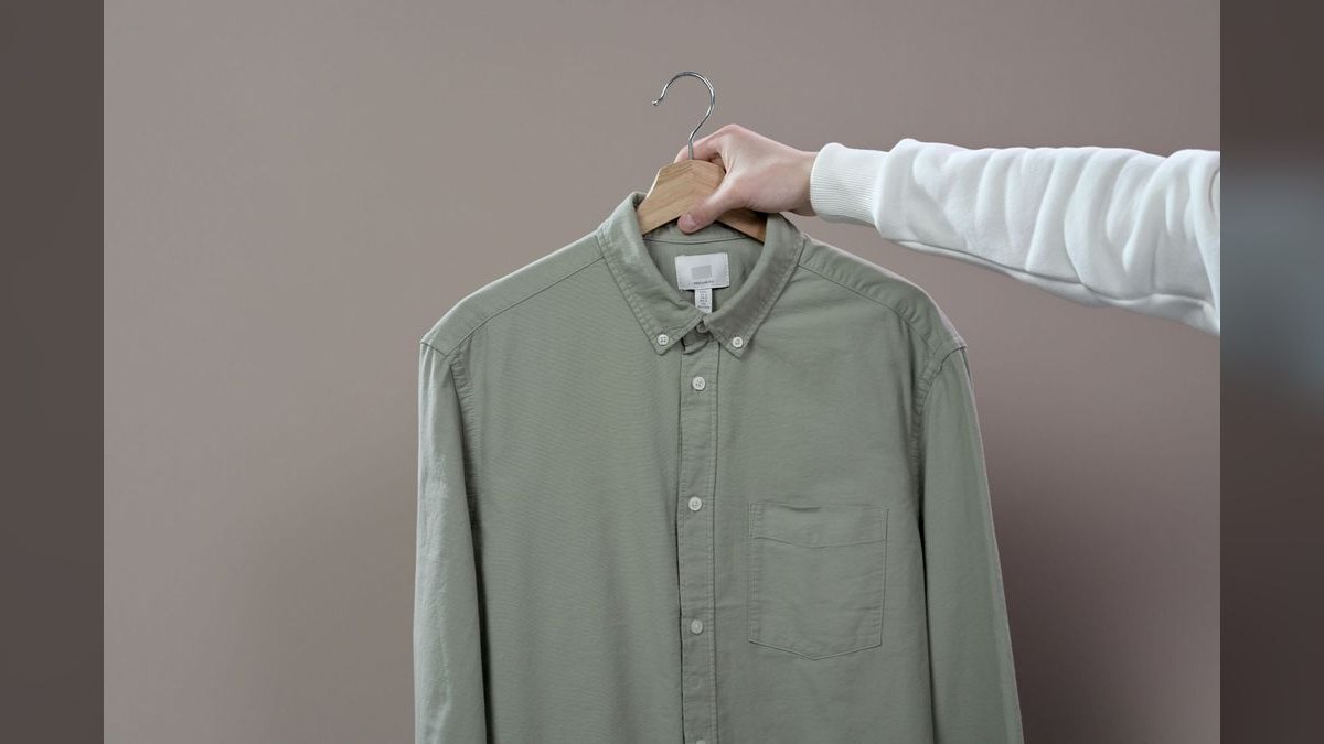 How to Wear Sage Green in Spring in 2027 — figure 2