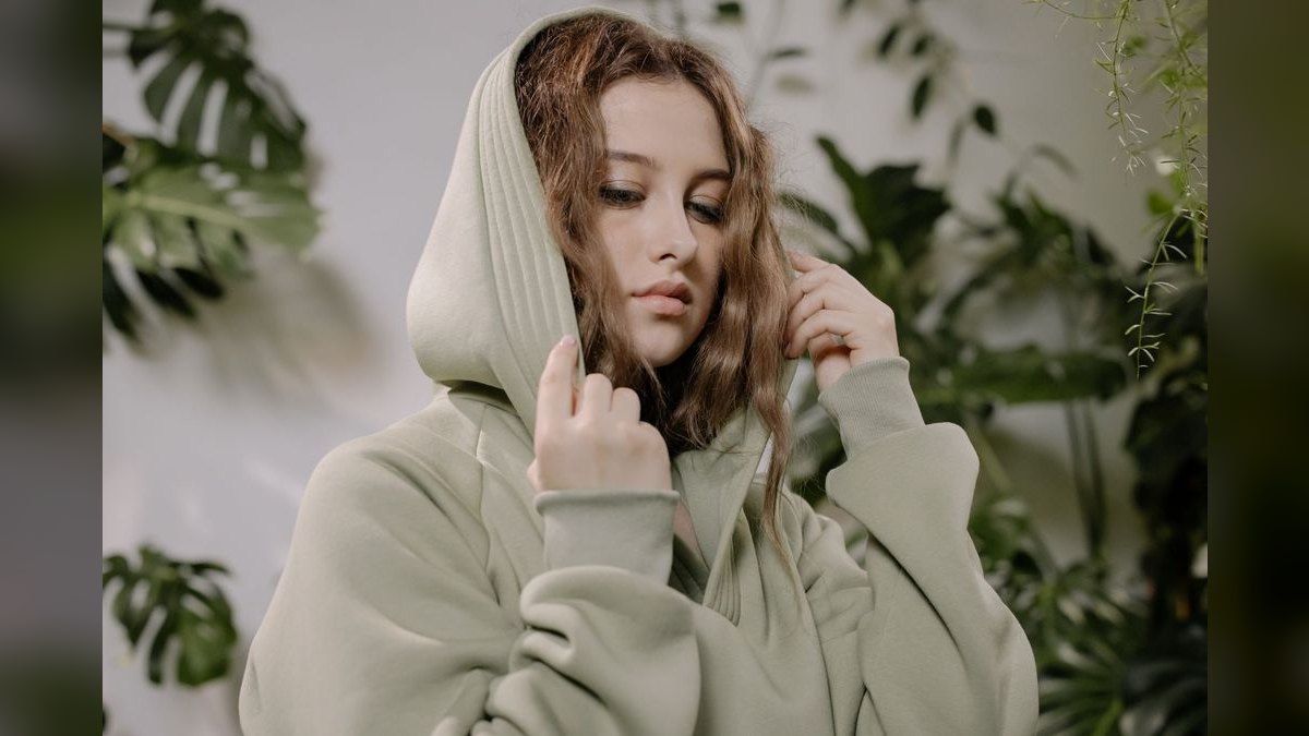 How to Wear Sage Green in Winter in 2027