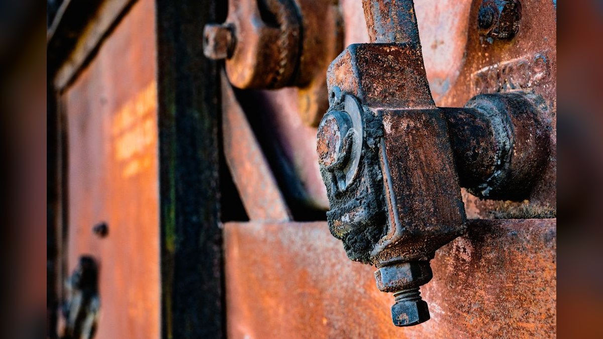 How to Wear Rust in Spring in 2027 — figure 6
