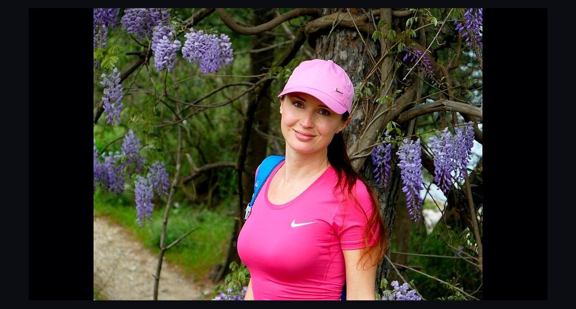 How to Wear Hot Pink in Spring in 2027