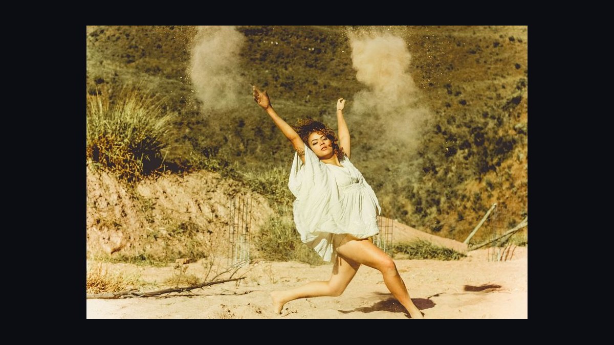 How to Wear Dusty Rose in Summer in 2027 — figure 1