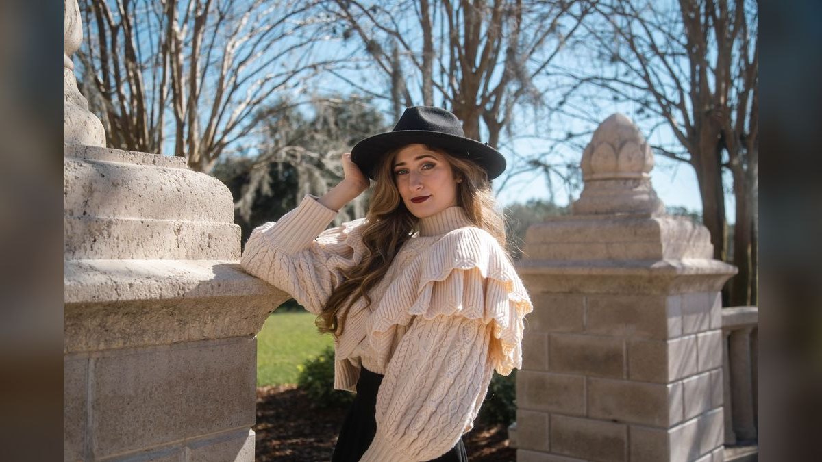How to Wear Cream in Fall in 2027 — figure 5