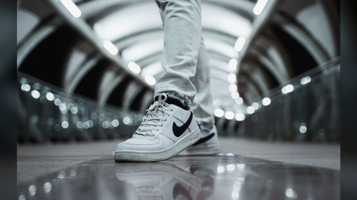 How to Style White Sneakers in Winter in 2027