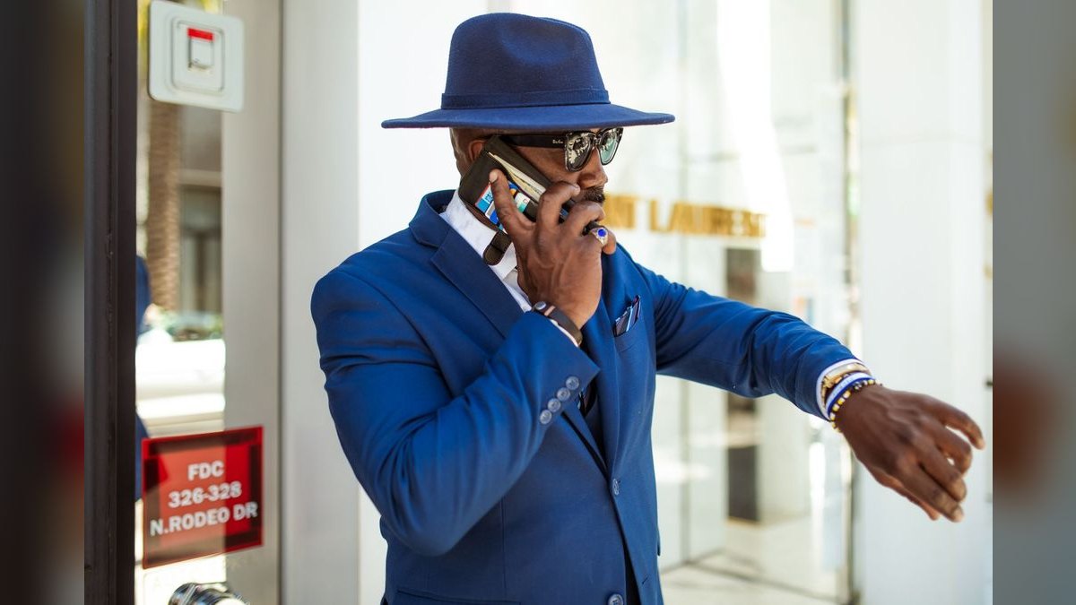 How to Style a Blue Suit in Winter in 2027 — figure 3