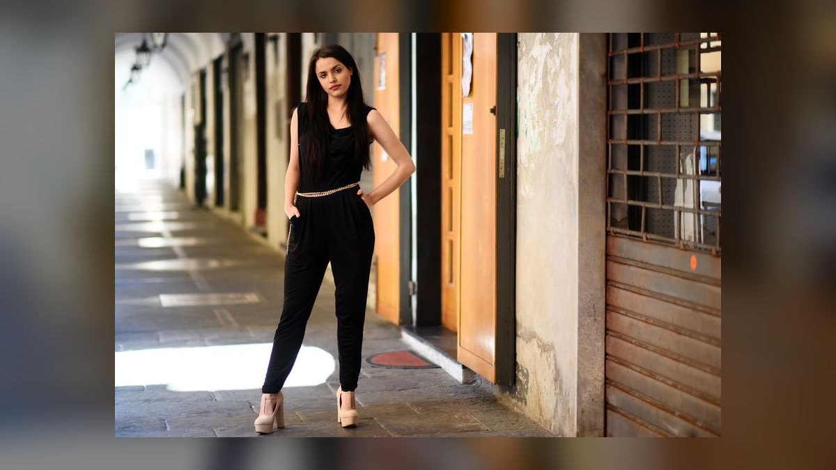 How to Style a Jumpsuit in Spring in 2027 — figure 9