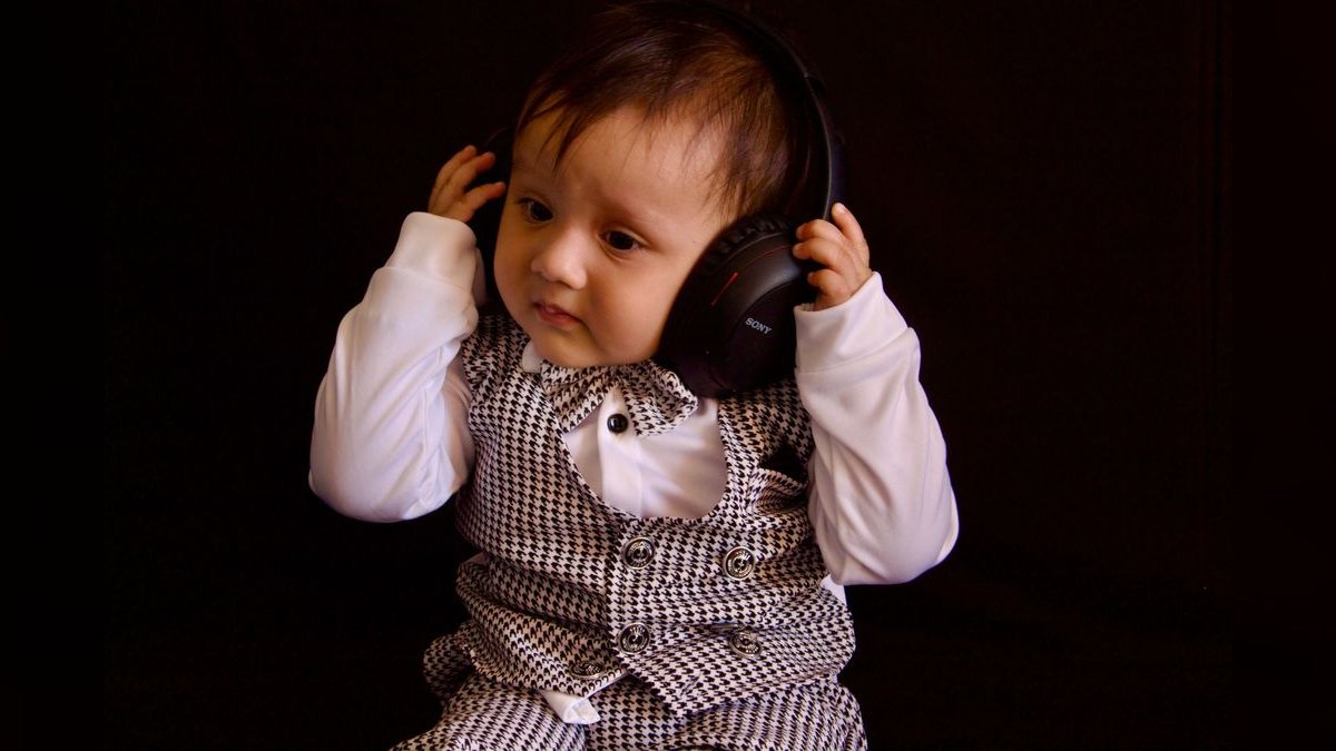 How to Style a Blazer for a Baby Shower in 2027 — figure 4