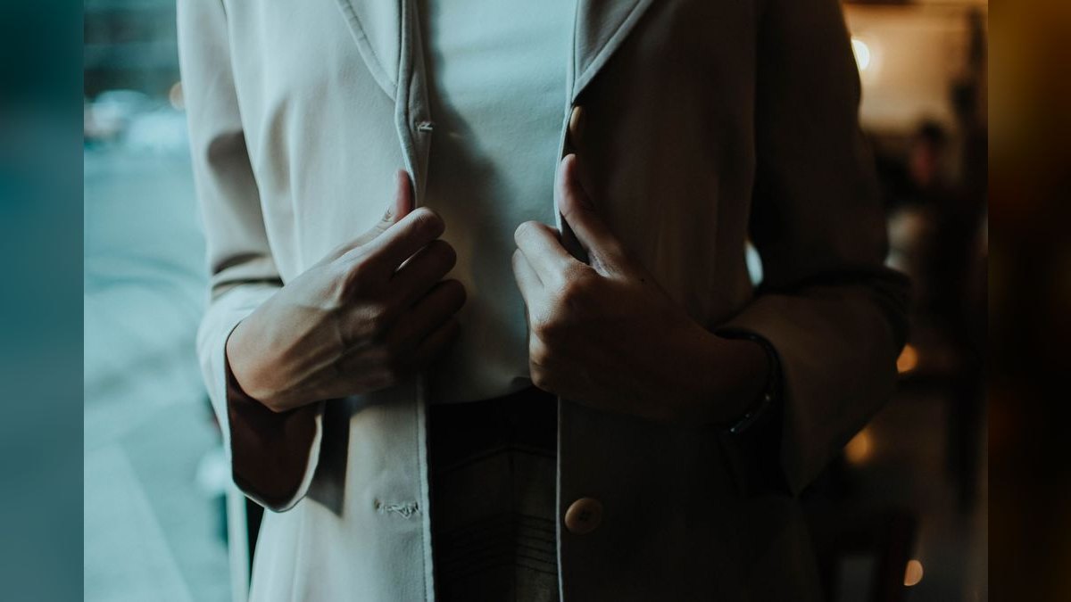 How to Style a Blazer for a Networking Event in 2027
