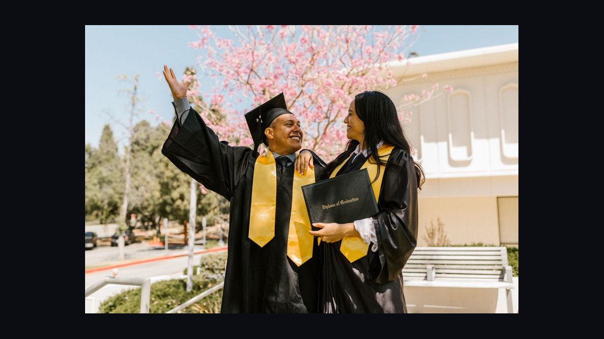 How to Style a Leather Jacket for a Graduation in 2027