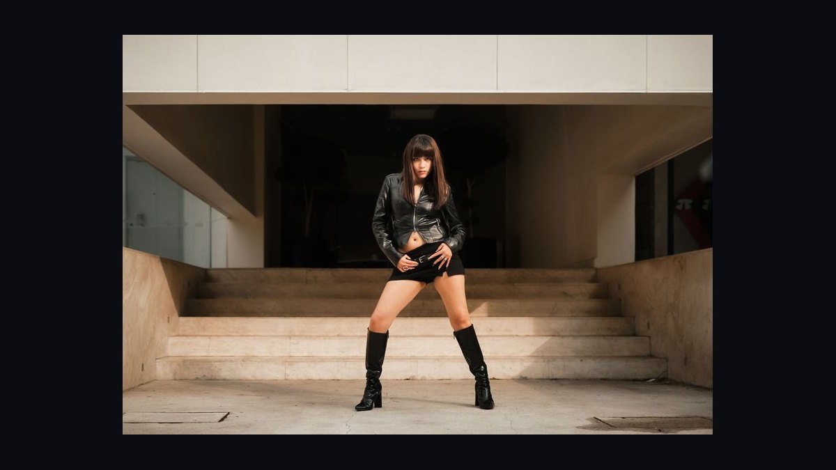 How to Style a Leather Jacket for a Gallery Opening in 2027 — figure 6