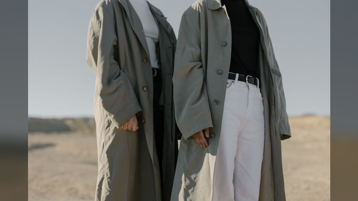 How to Style a Trench Coat for an Engagement Party in 2027
