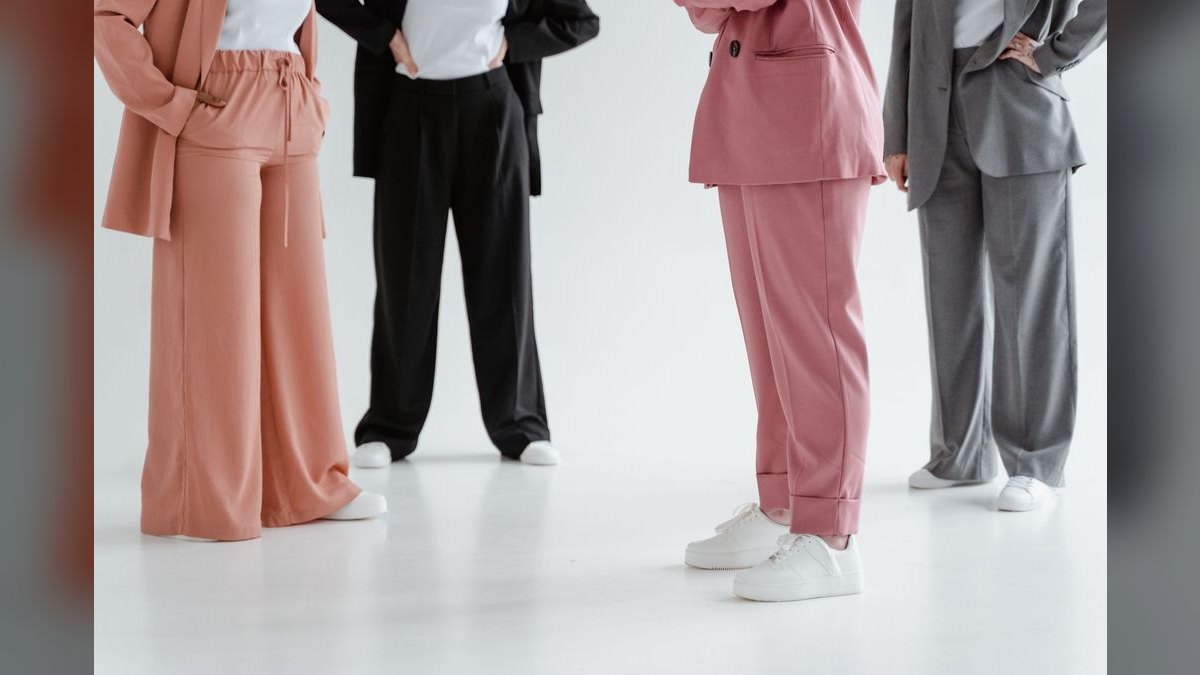 How to Style Wide-Leg Pants for a Cocktail Party in 2027