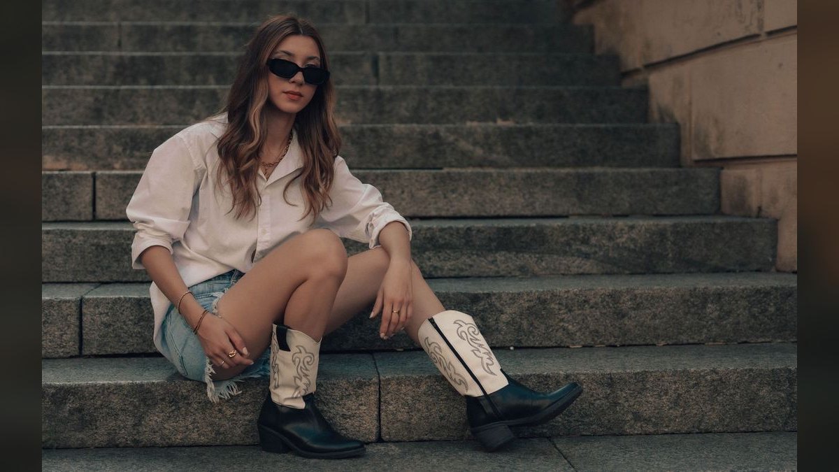 How to Style Cowboy Boots for a Holiday Party in 2027