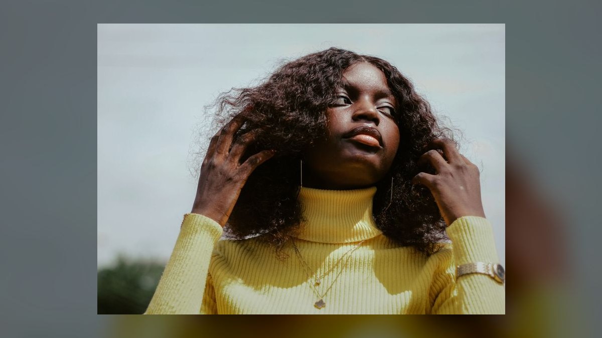 How to Style a Turtleneck for a Bridal Shower in 2027 — figure 5