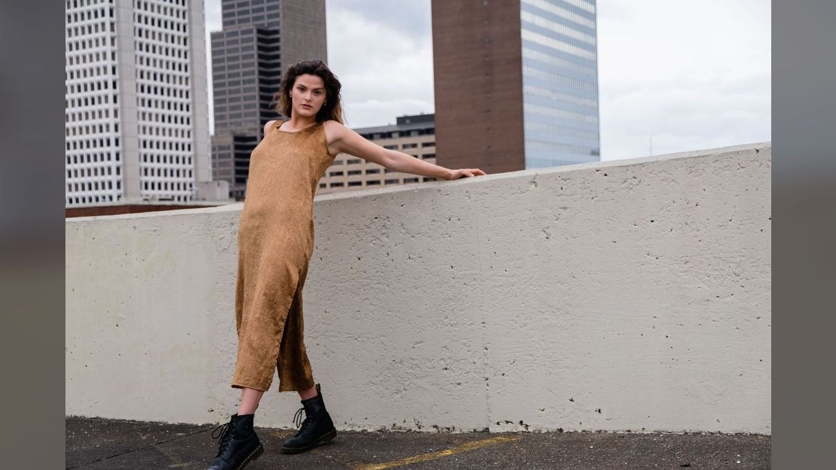 How to Style a Slip Dress for a Bar Crawl in 2027