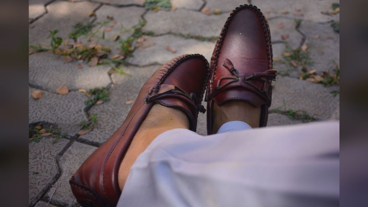 How to Style Loafers for a Cocktail Party in 2027 — figure 4