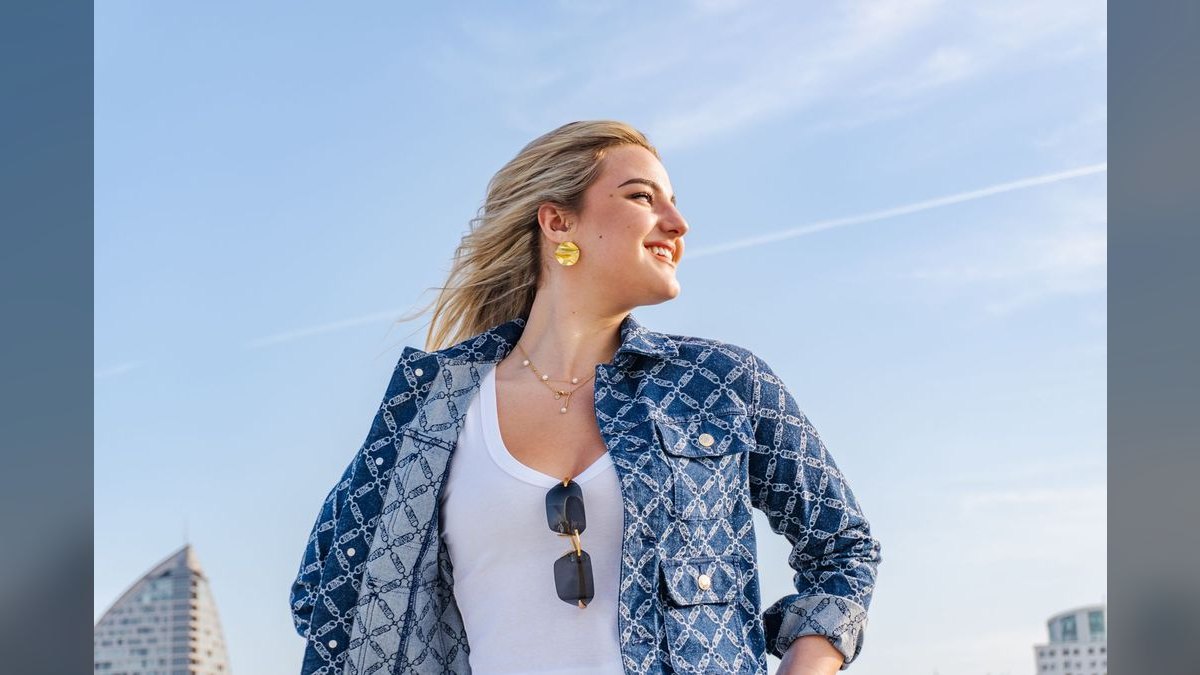 How to Style a Denim Jacket for a First Date in 2027