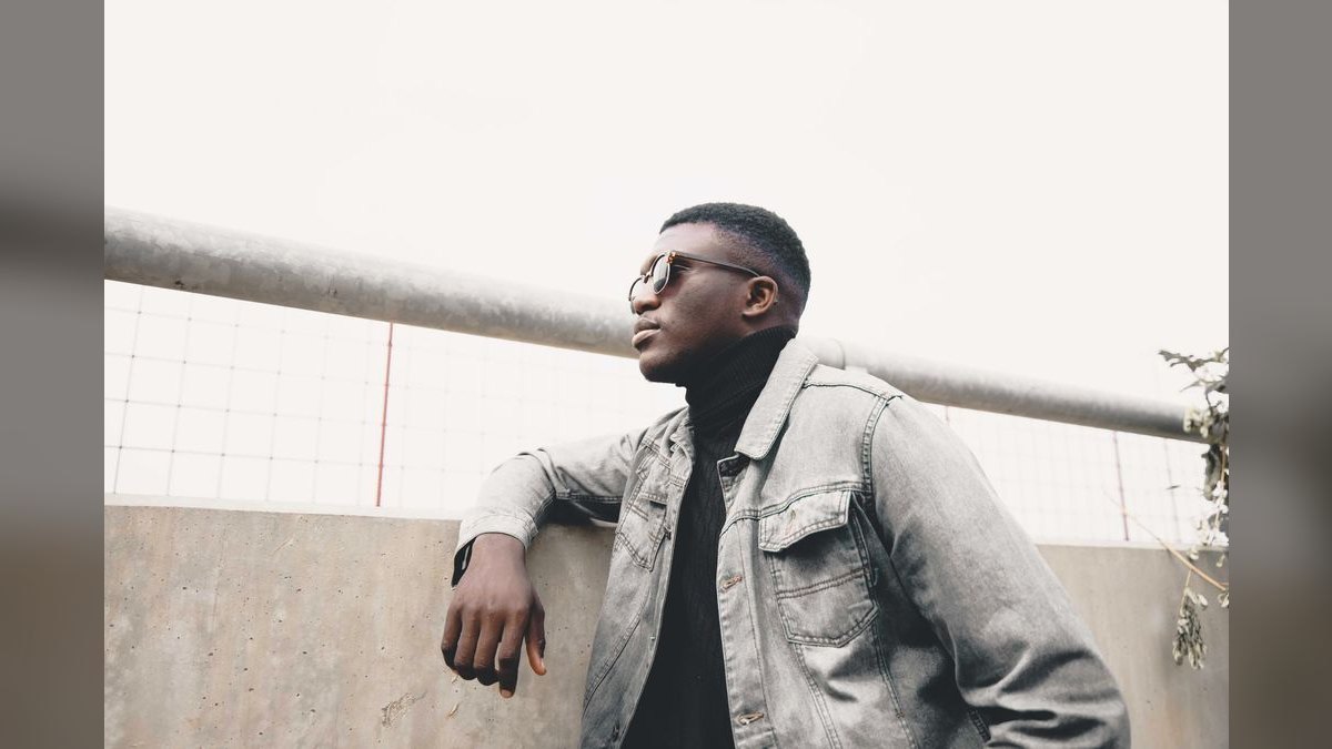 How to Style a Denim Jacket for a Rooftop Party in 2027