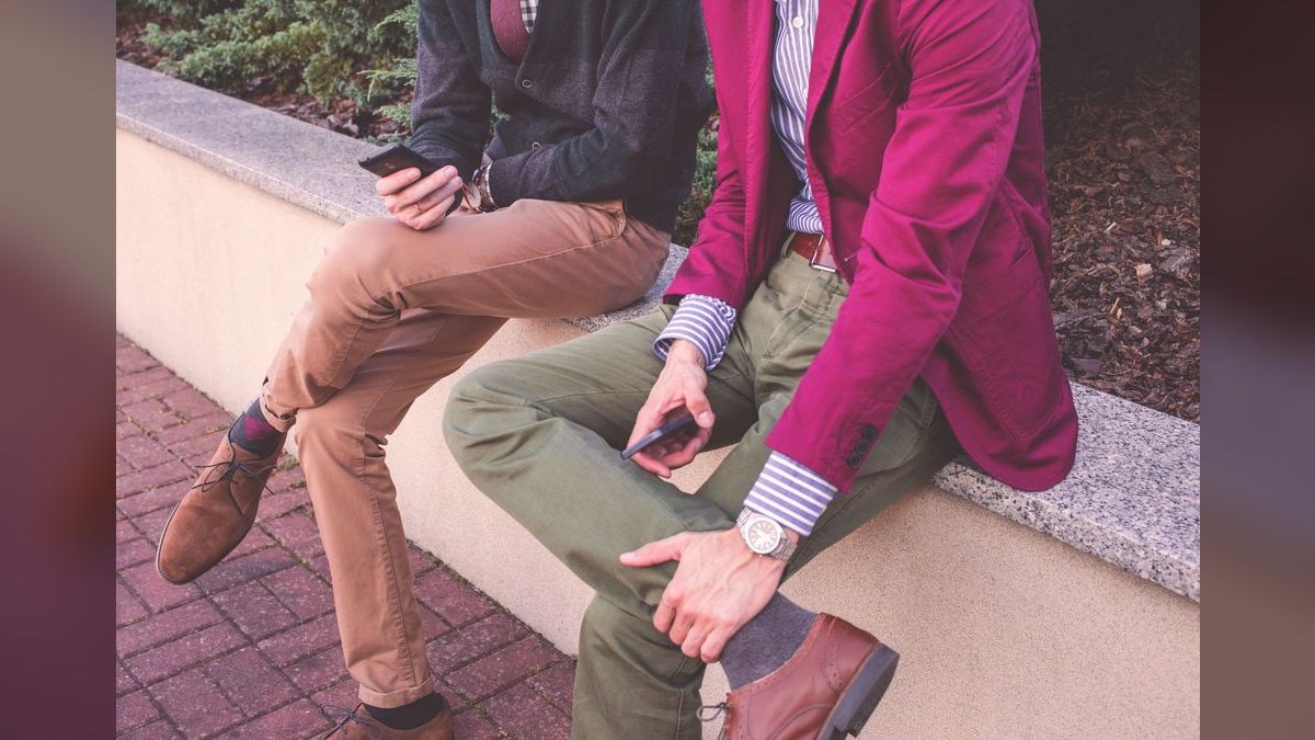 How to Style Cargo Pants for a First Date in 2027 — figure 4