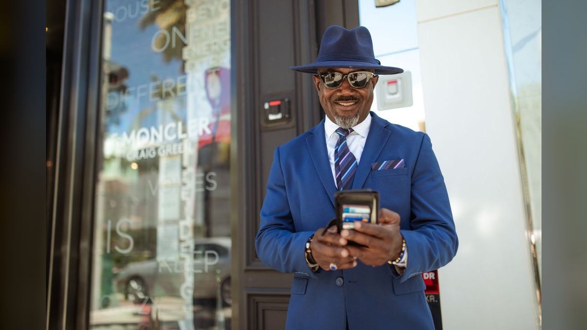 How to Style a Blue Suit for a Cocktail Party in 2027