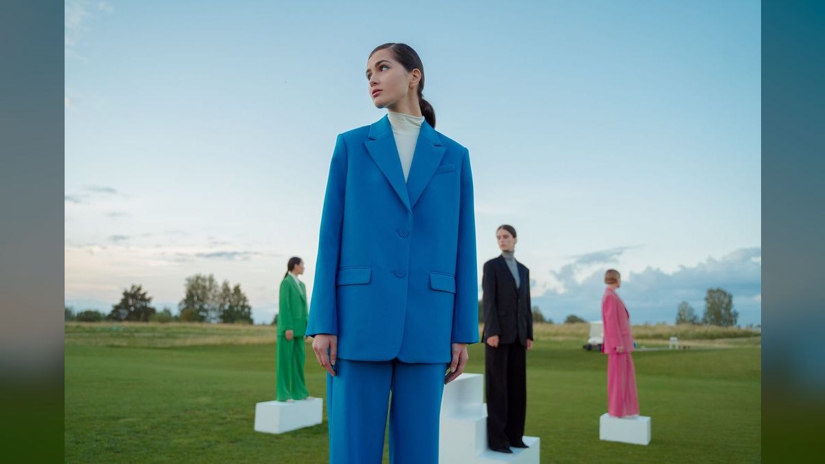 How to Style a Blue Suit for a Gala in 2027