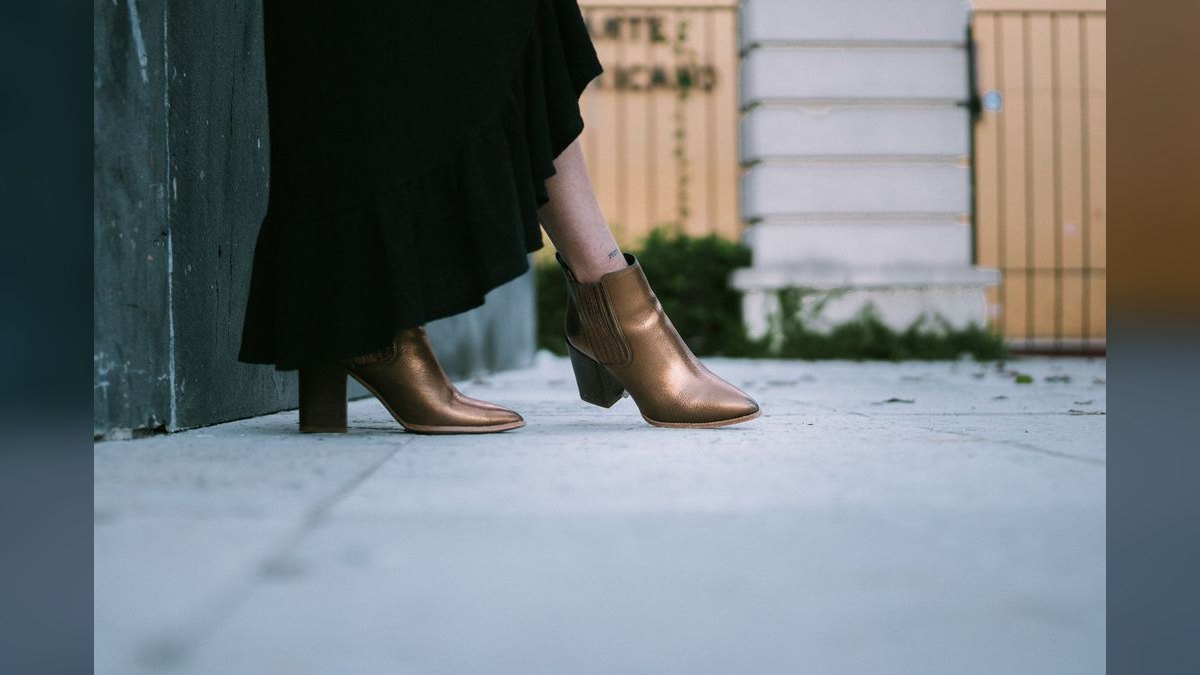 How to Style Chelsea Boots for a Wedding in 2027 — figure 4