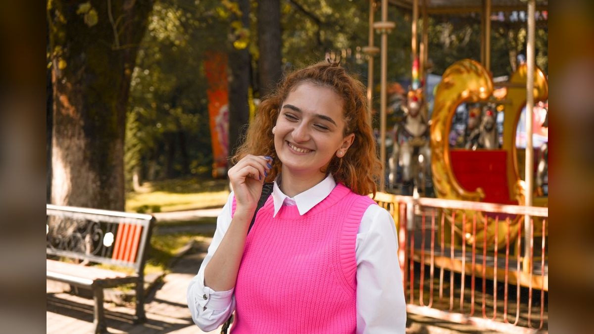 How to Style a Knit Vest for a Graduation in 2027