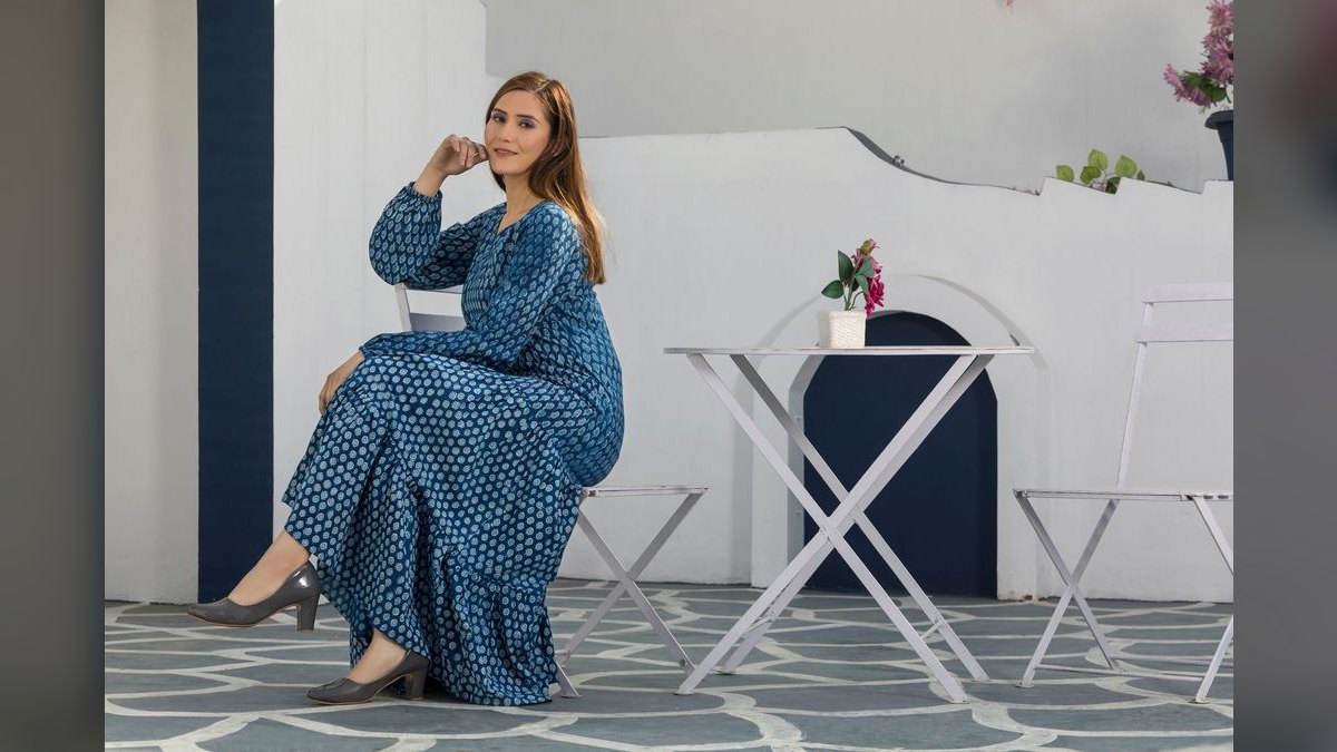 How to Style a Maxi Dress for a Job Interview in 2027