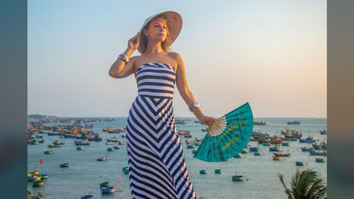 How to Style a Maxi Dress for a Bridal Shower in 2027