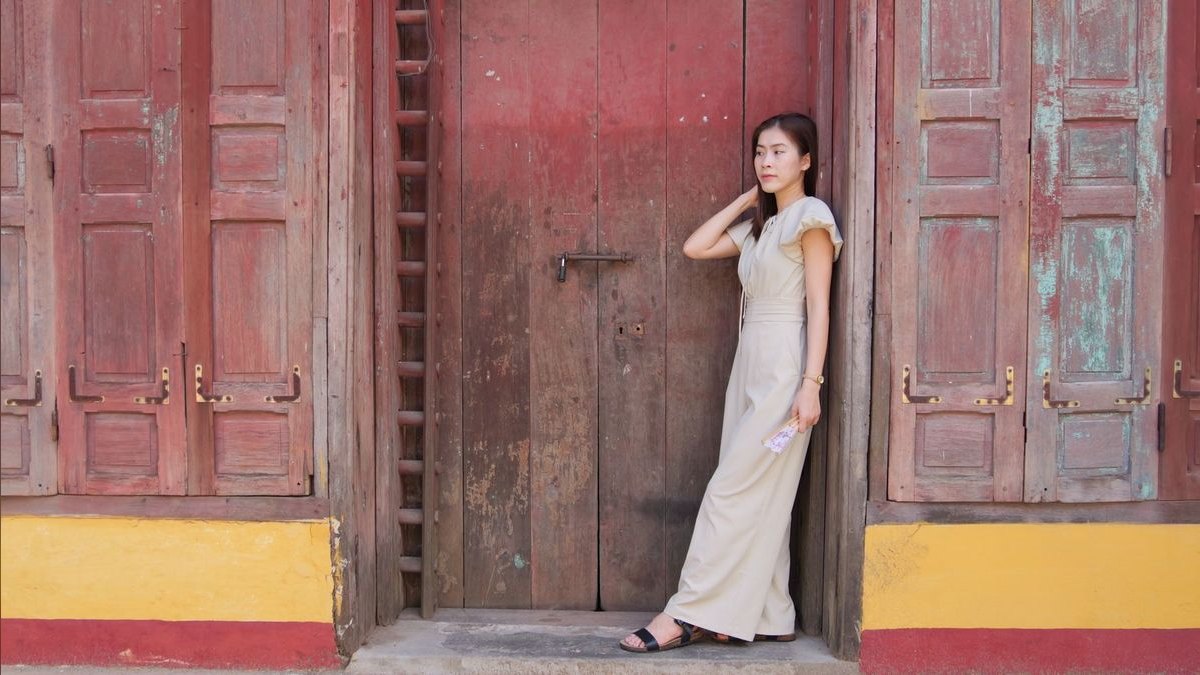 How to Style a Maxi Dress for a Retirement Party in 2027