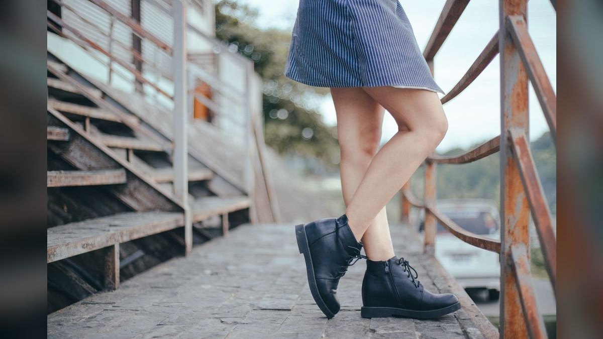 How to Style Combat Boots for a Bar Crawl in 2027