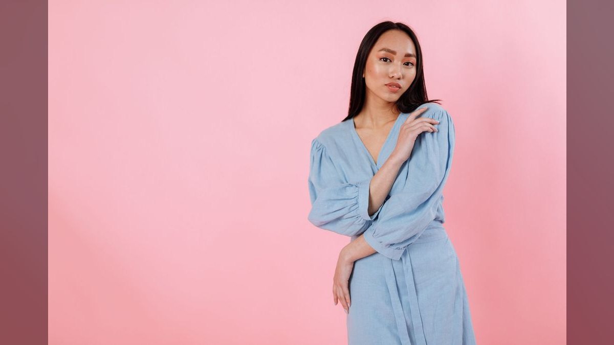 How to Style a Wrap Dress for a Retirement Party in 2027