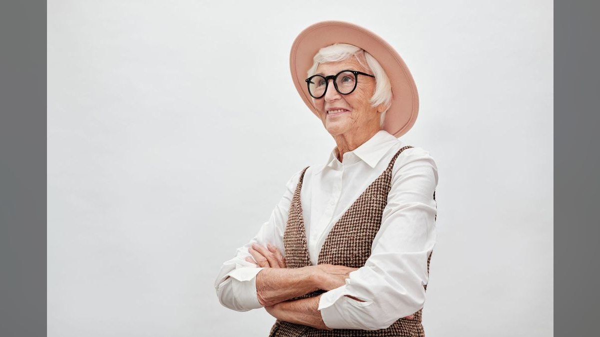 How to Style a Cardigan for a Retirement Party in 2027