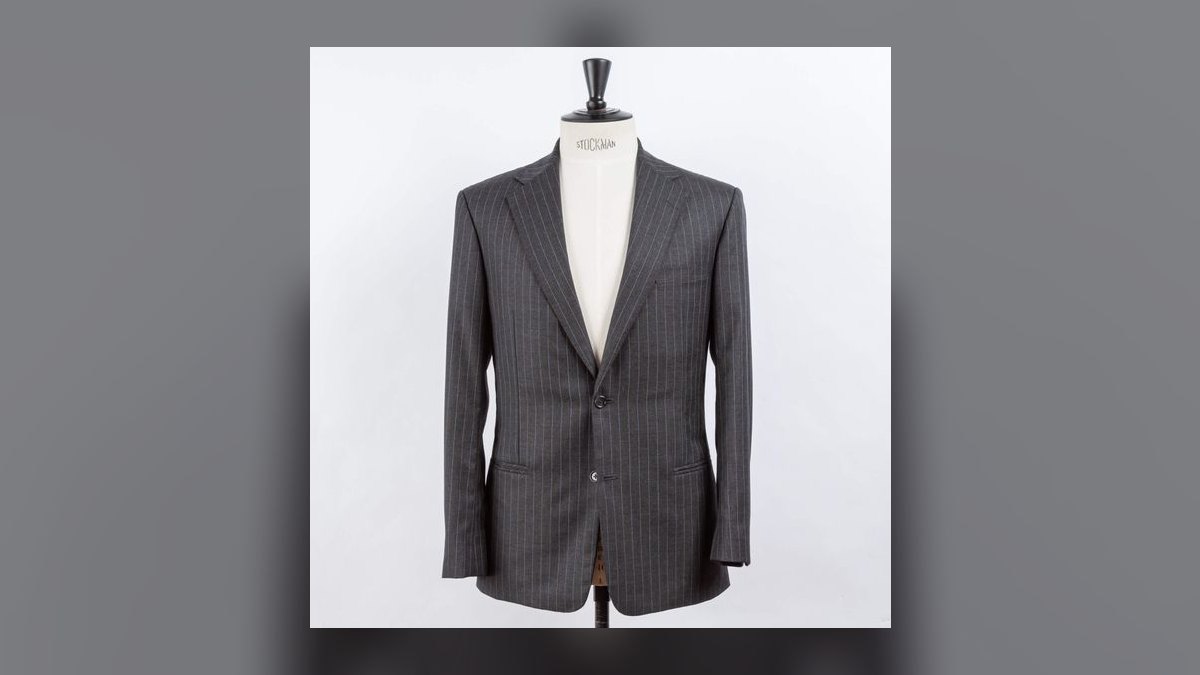How to Wear Slate Blue vs. Charcoal Gray in 2027 — figure 6