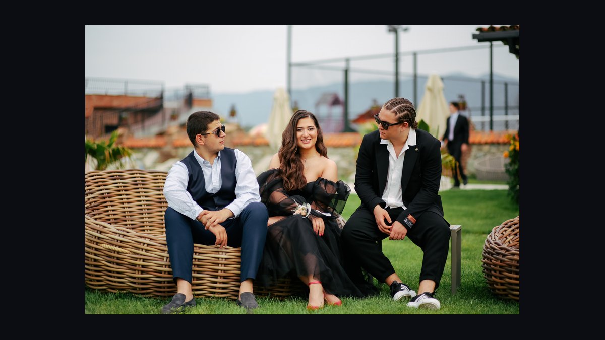 Should I Wear Cream or White to a Summer Wedding as a Guest in 2027 — figure 8