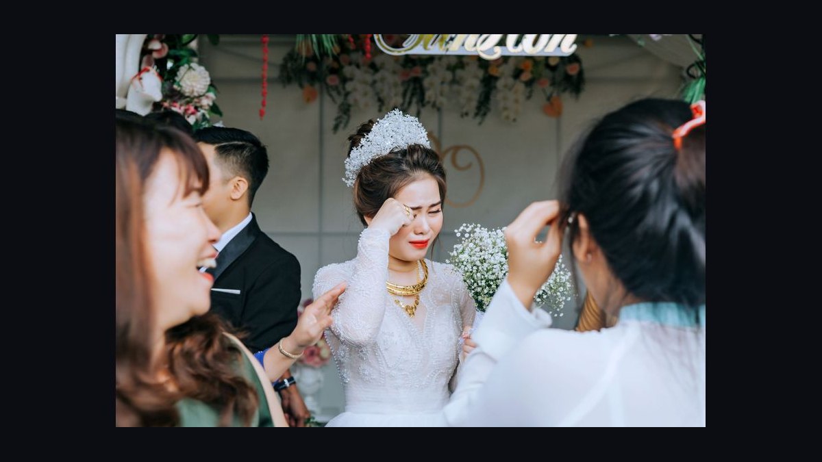 Cream or Ivory: Which Is Safer to Wear as a Wedding Guest in 2027 — figure 4
