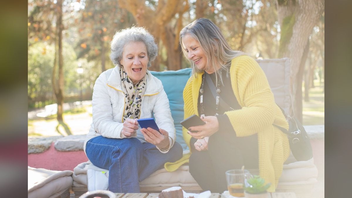 Best Phones for Seniors in 2027 — figure 2