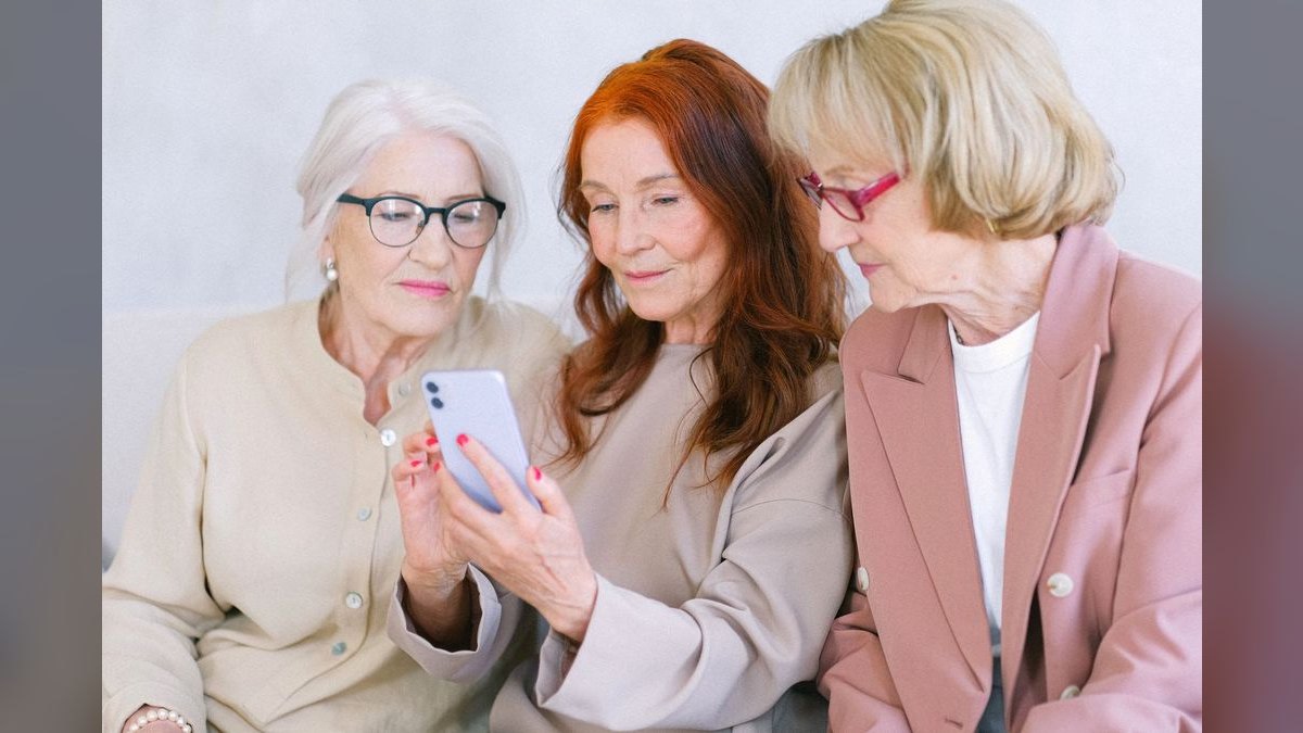 Best Phones for Seniors in 2027 — figure 6