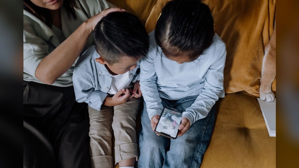 Best Phones for Kids in 2027 — figure 3