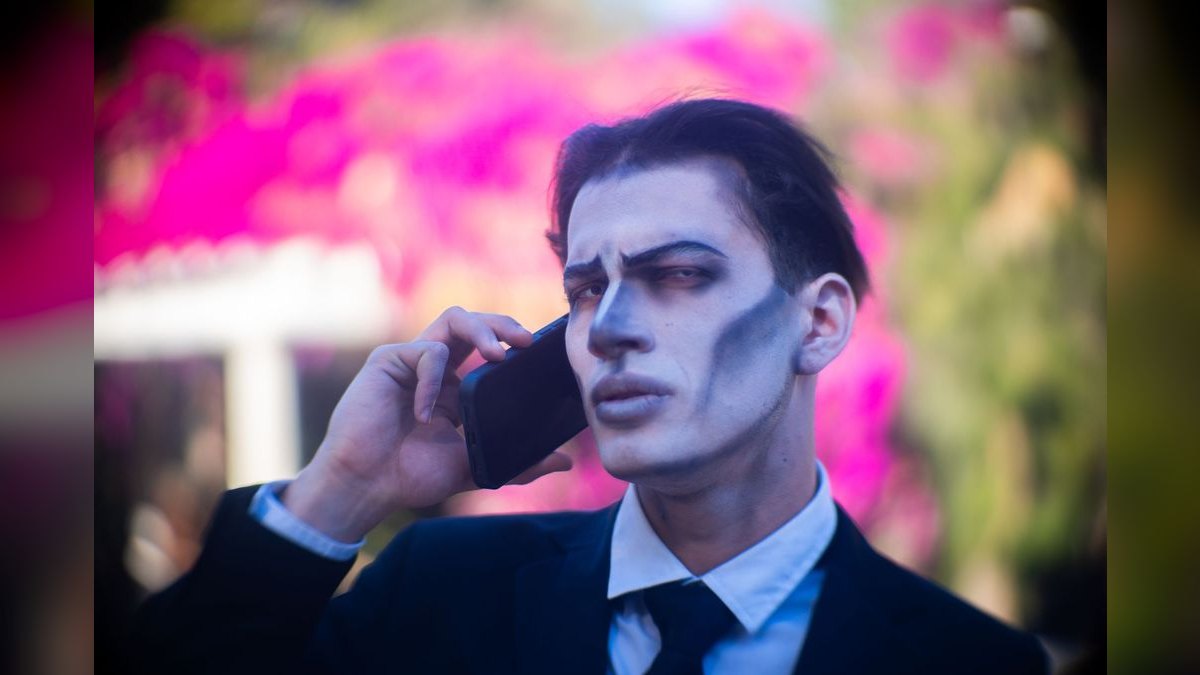How do I lower my cell phone bill in 2027 — figure 1