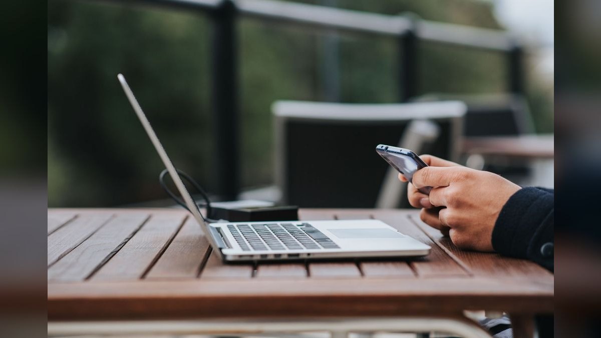 How does mobile hotspot and tethering work in 2027 — figure 2