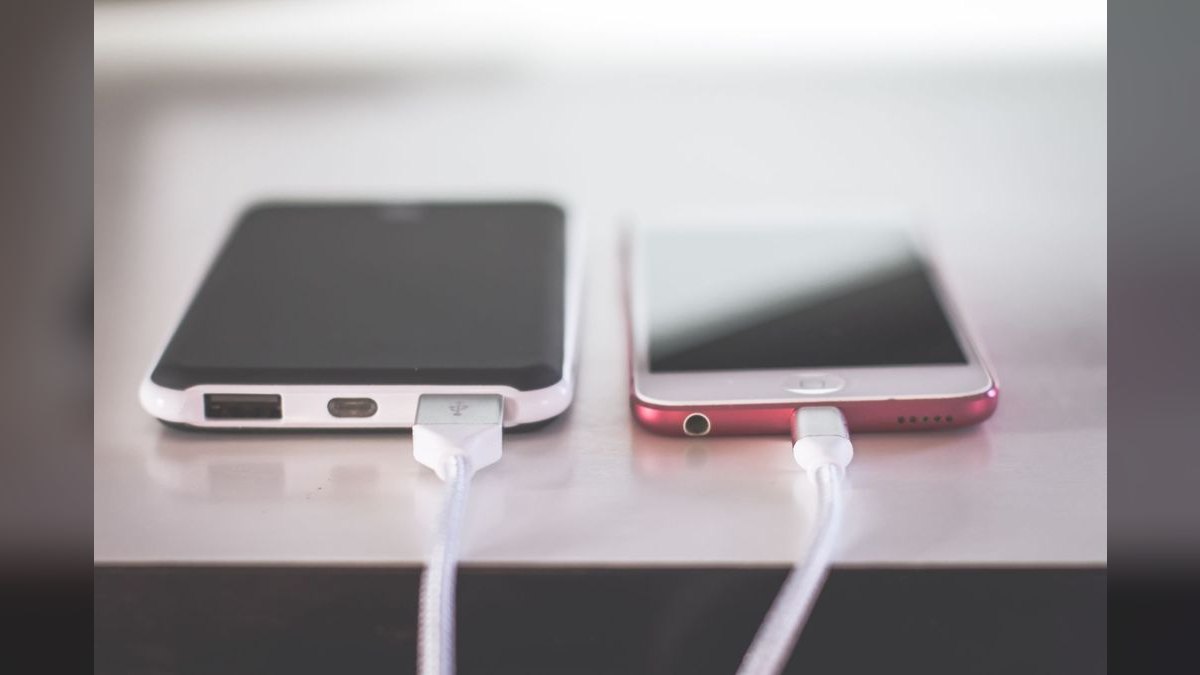 What is the best two-line cell phone plan in 2027 — figure 5