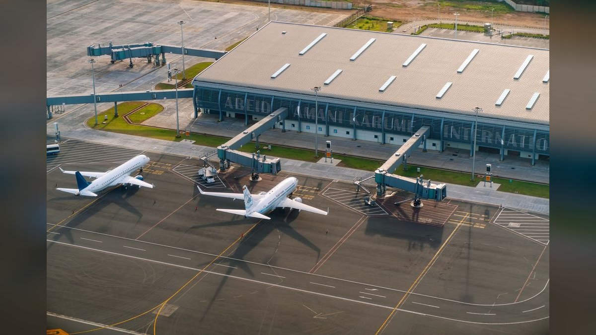 What is the best plan for a frequent international traveler in 2027?