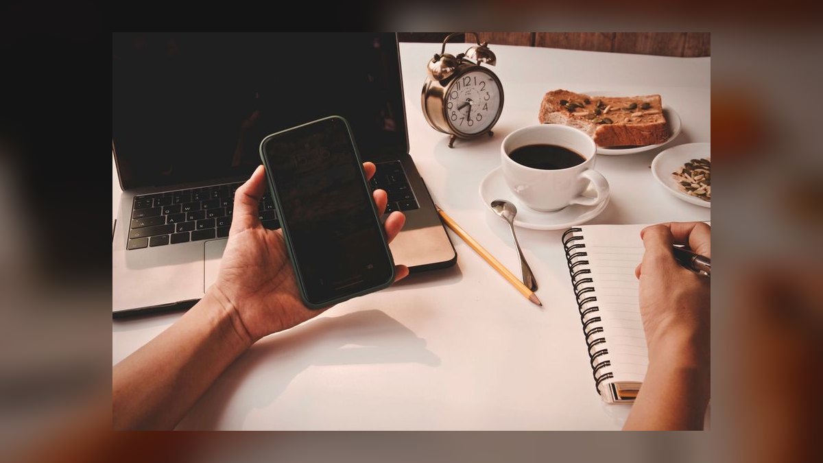 How do I switch cell carriers without losing phone service in 2027 — figure 9