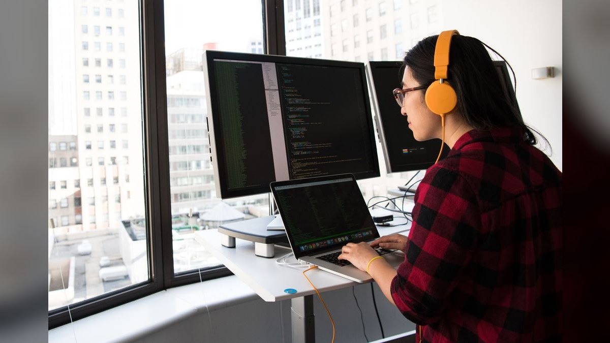 What is the best tech stack for a staffing or recruiting agency in 2027?