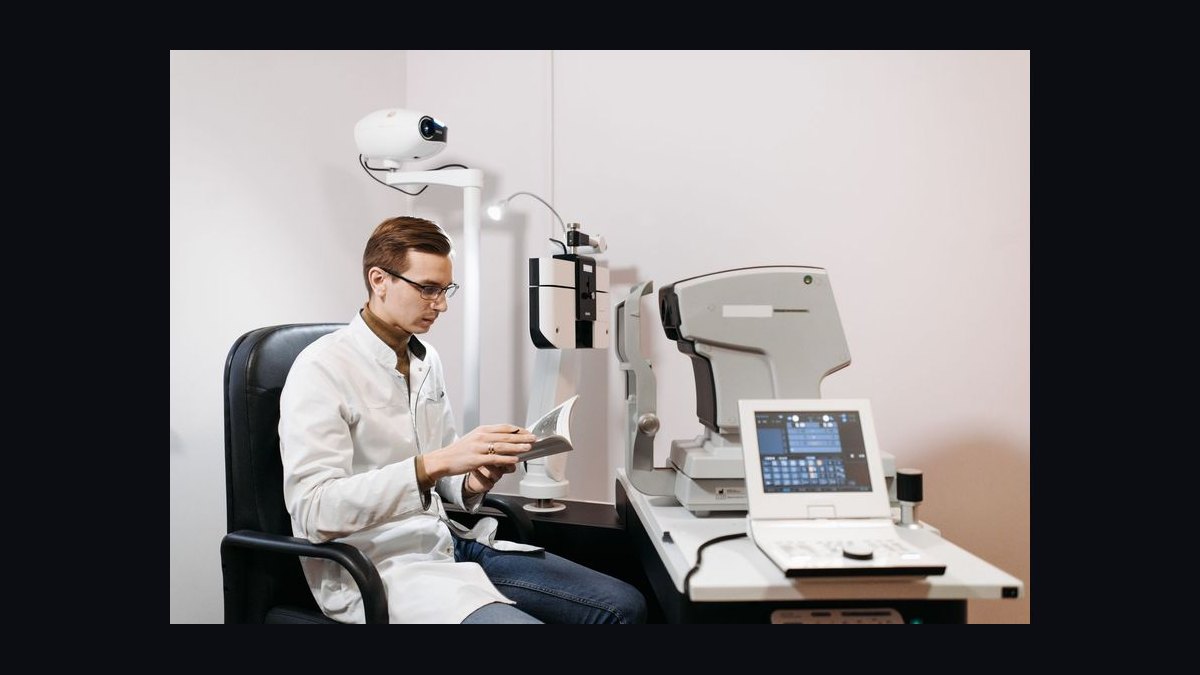 What is the best tech stack for an optometry practice in 2027 — figure 9