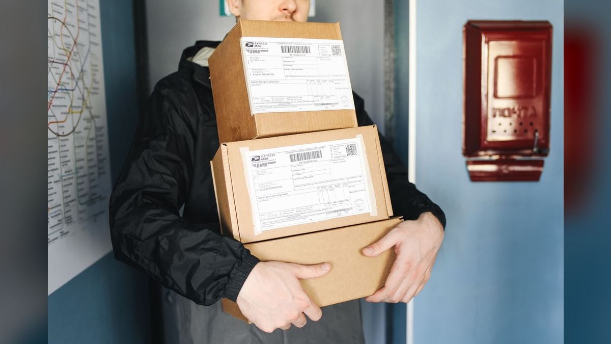 What is the best tech stack for a courier or last-mile delivery company in 2027?