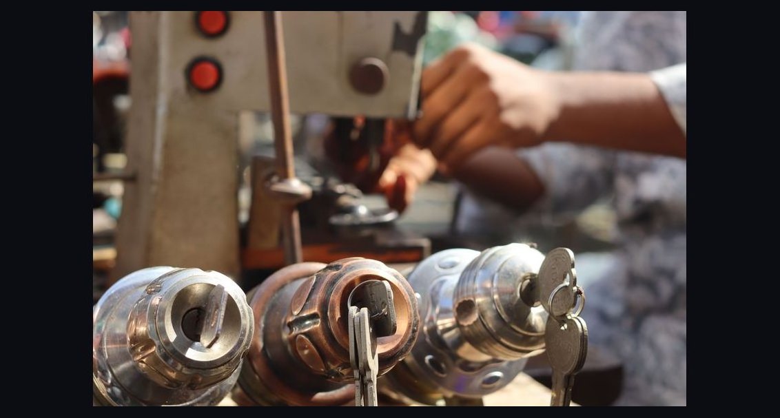 What is the best tech stack for a locksmith or access control company in 2027?